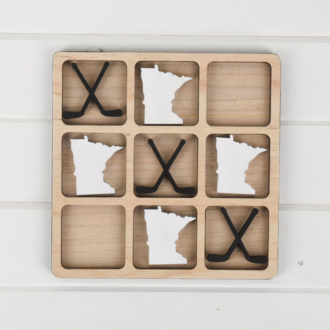 MN Hockey Tic Tac Toe Board