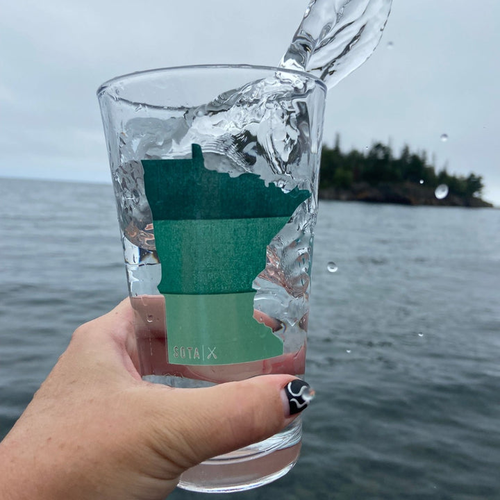 Bluffs Pint Glass - Teal