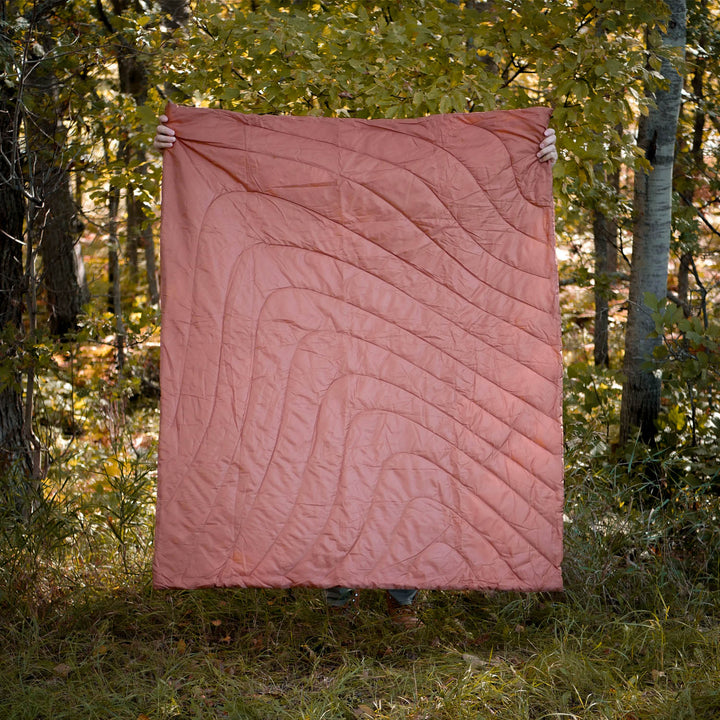 Puffy Wave Blanket