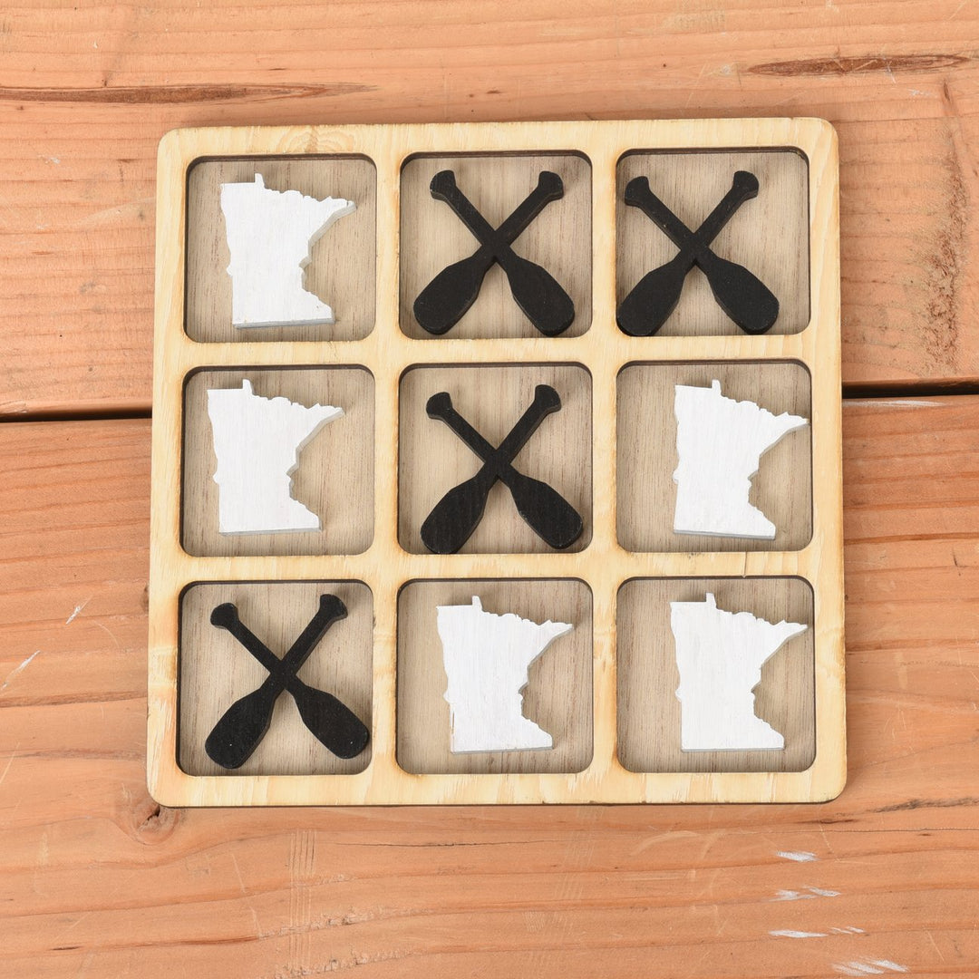 wooden tic-tac-toe board The wooden tic-tac-toe game is an interesting