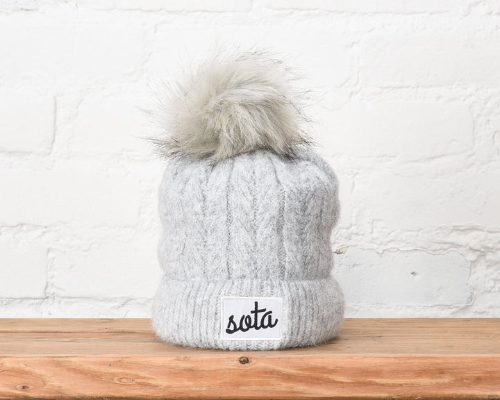 Ridge Line Pom Beanie - Grey